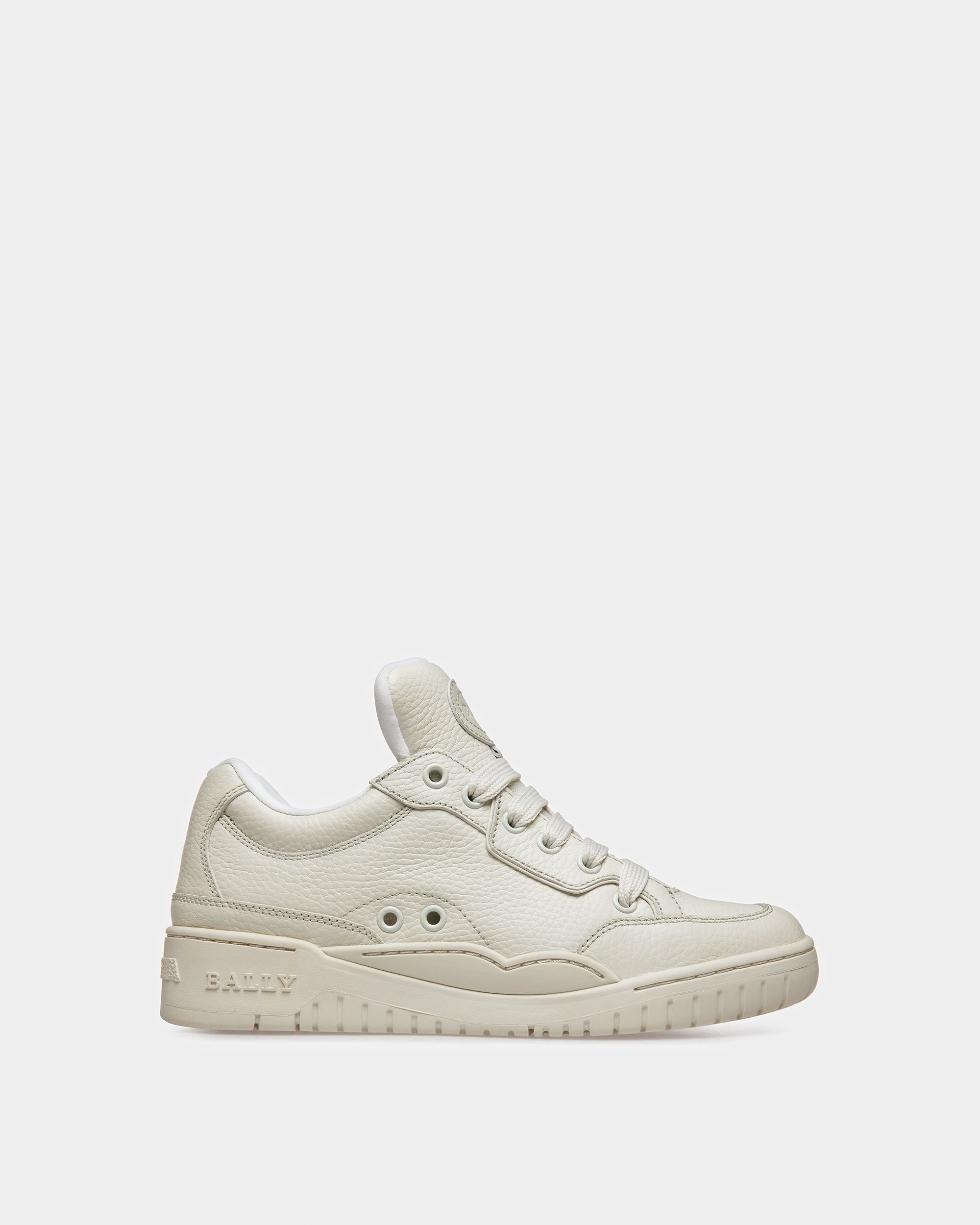 Kiro Leather Sneakers In Dusty White - Women's - Bally - 01