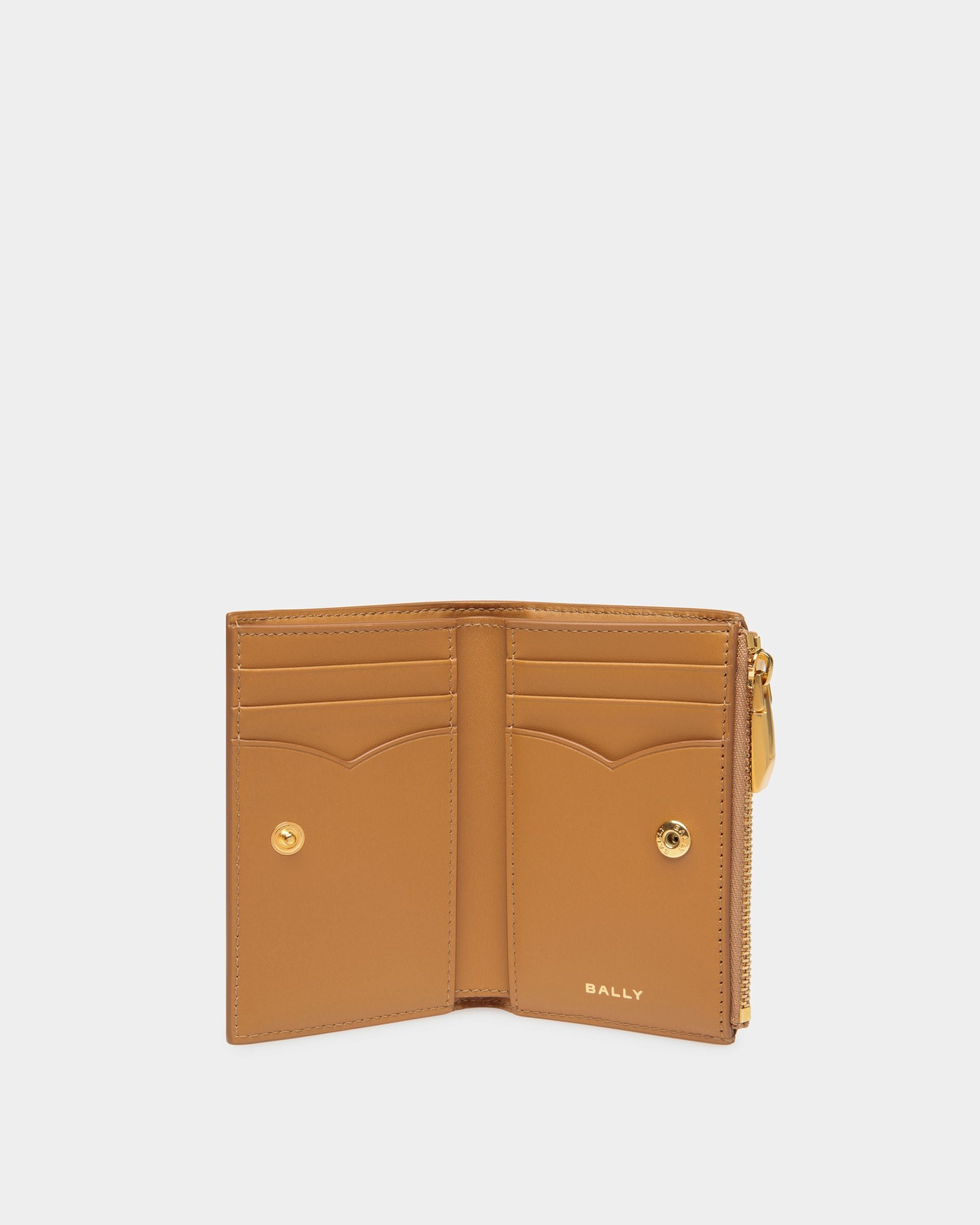 Emblem Wallet In Desert Leather - Women's - Bally - 03
