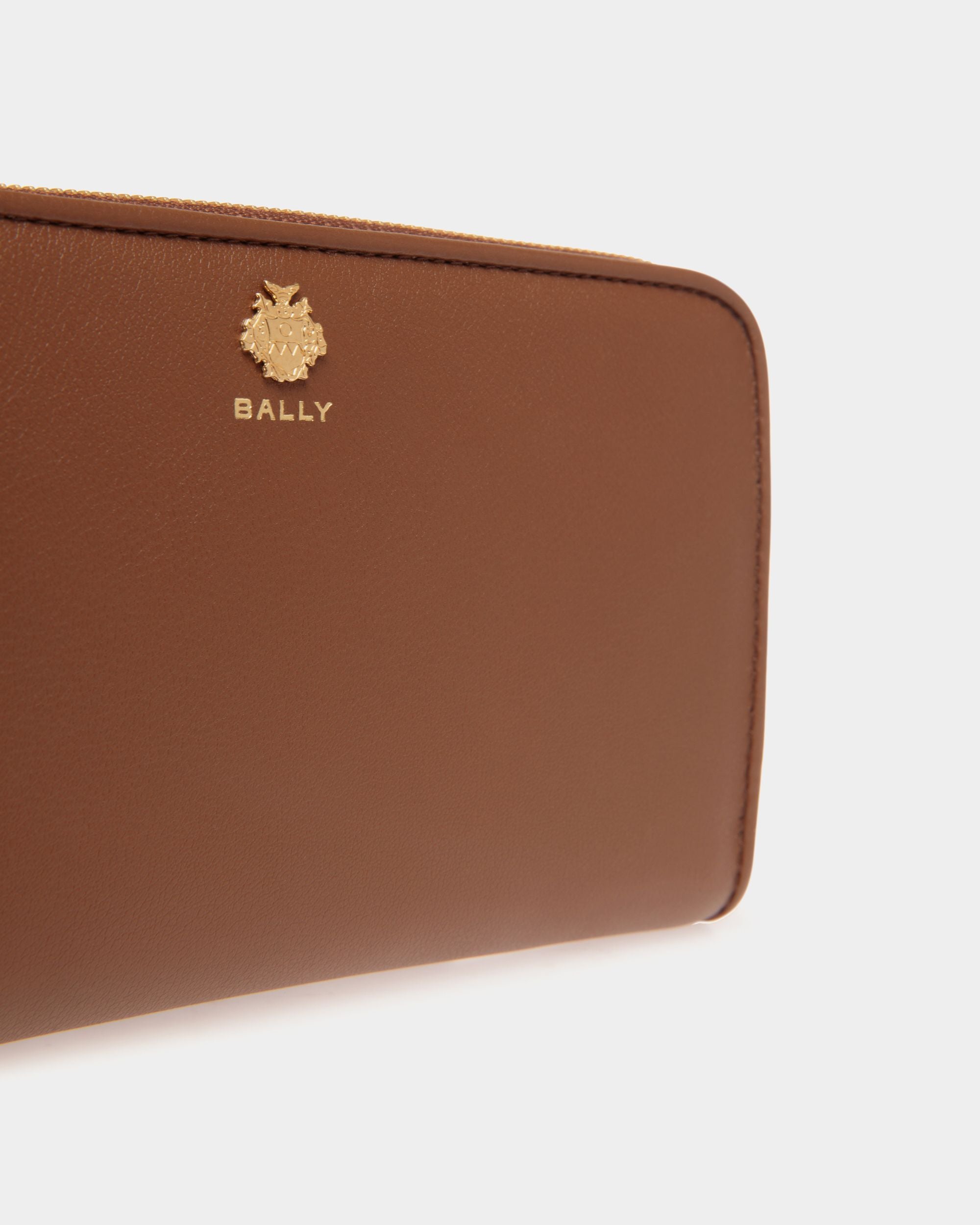 Bally Essential Long Wallet in Brown Leather - Women's - Bally - 04