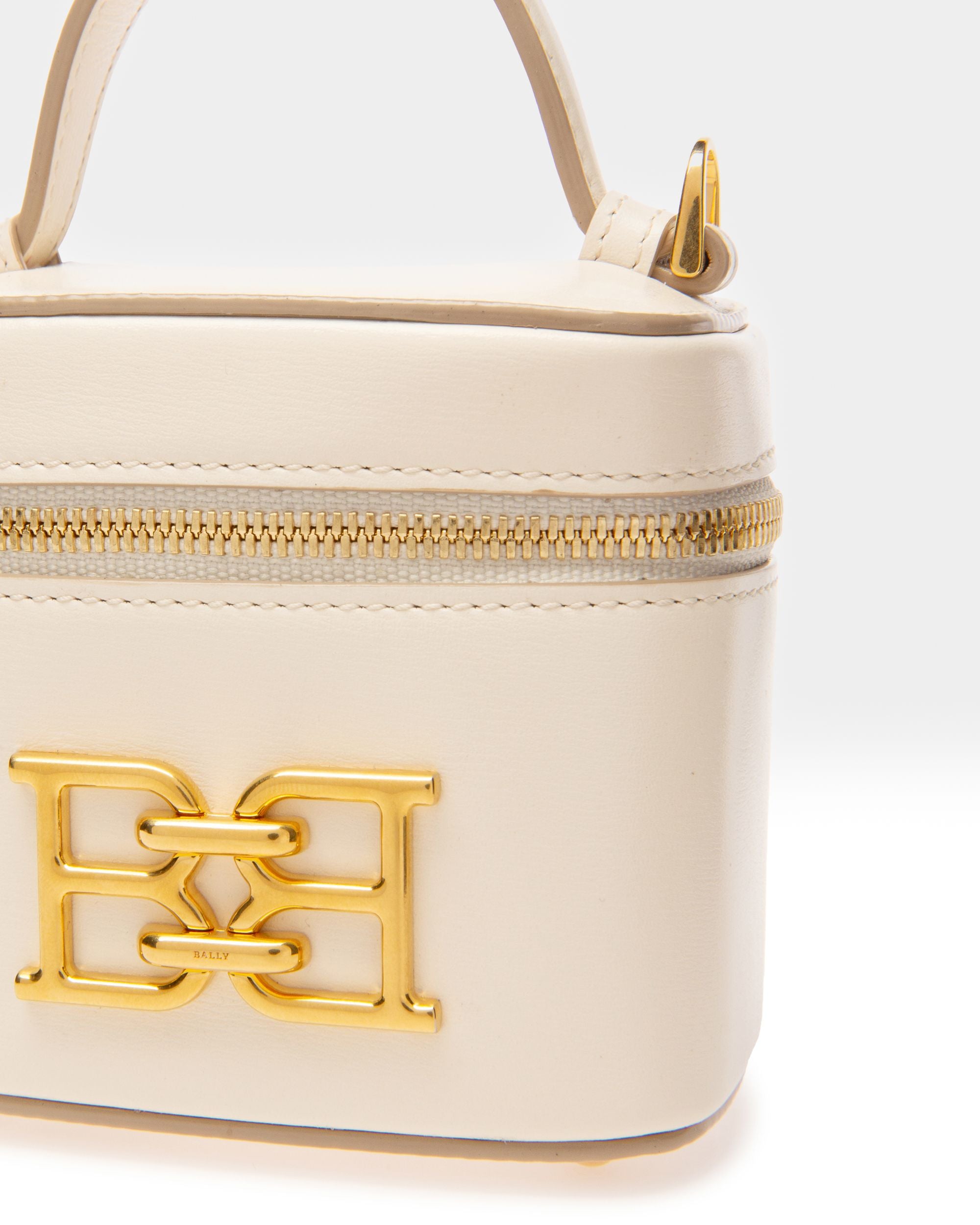 Beys Leather Vanity Case In Bone - Women's - Bally - 06