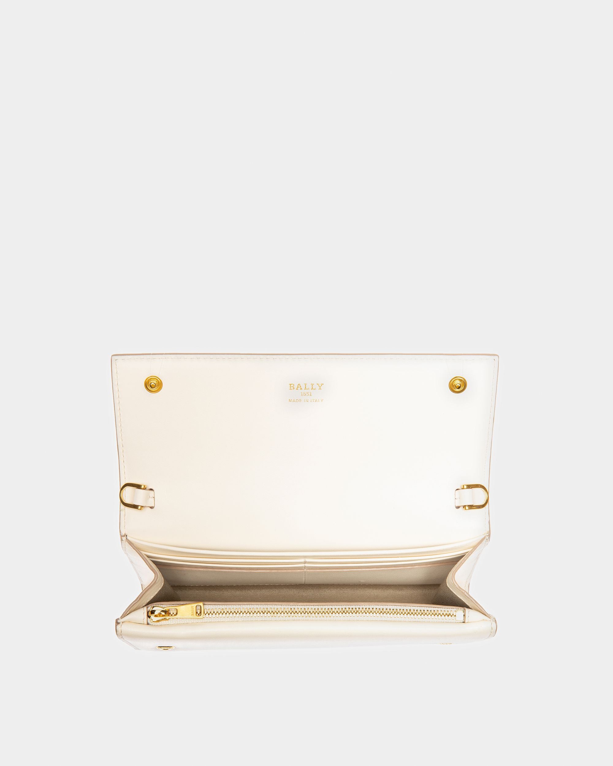 Byanca Leather Travel Wallet In Bone - Women's - Bally - 04