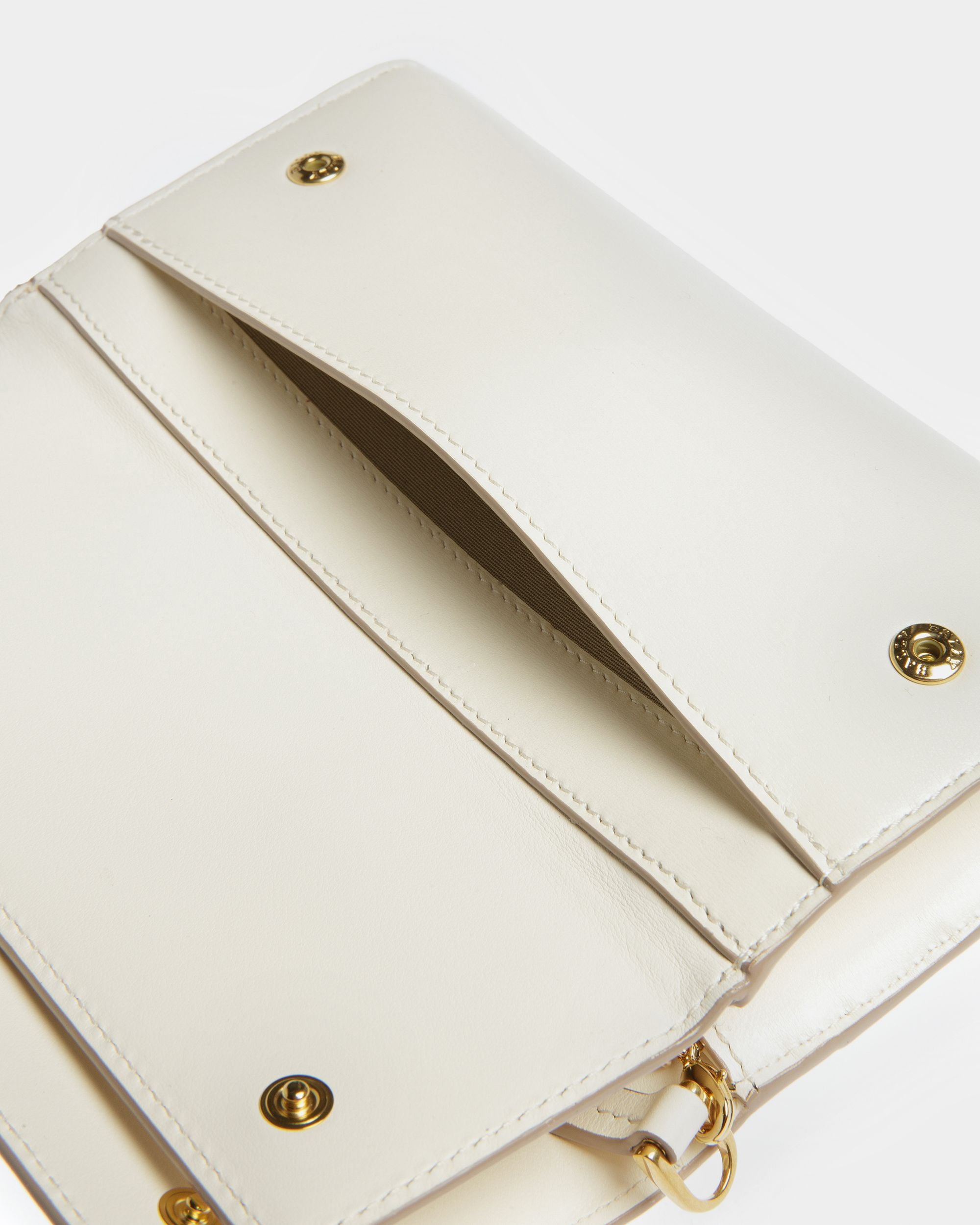 Byanca Leather Travel Wallet In Bone - Women's - Bally - 05