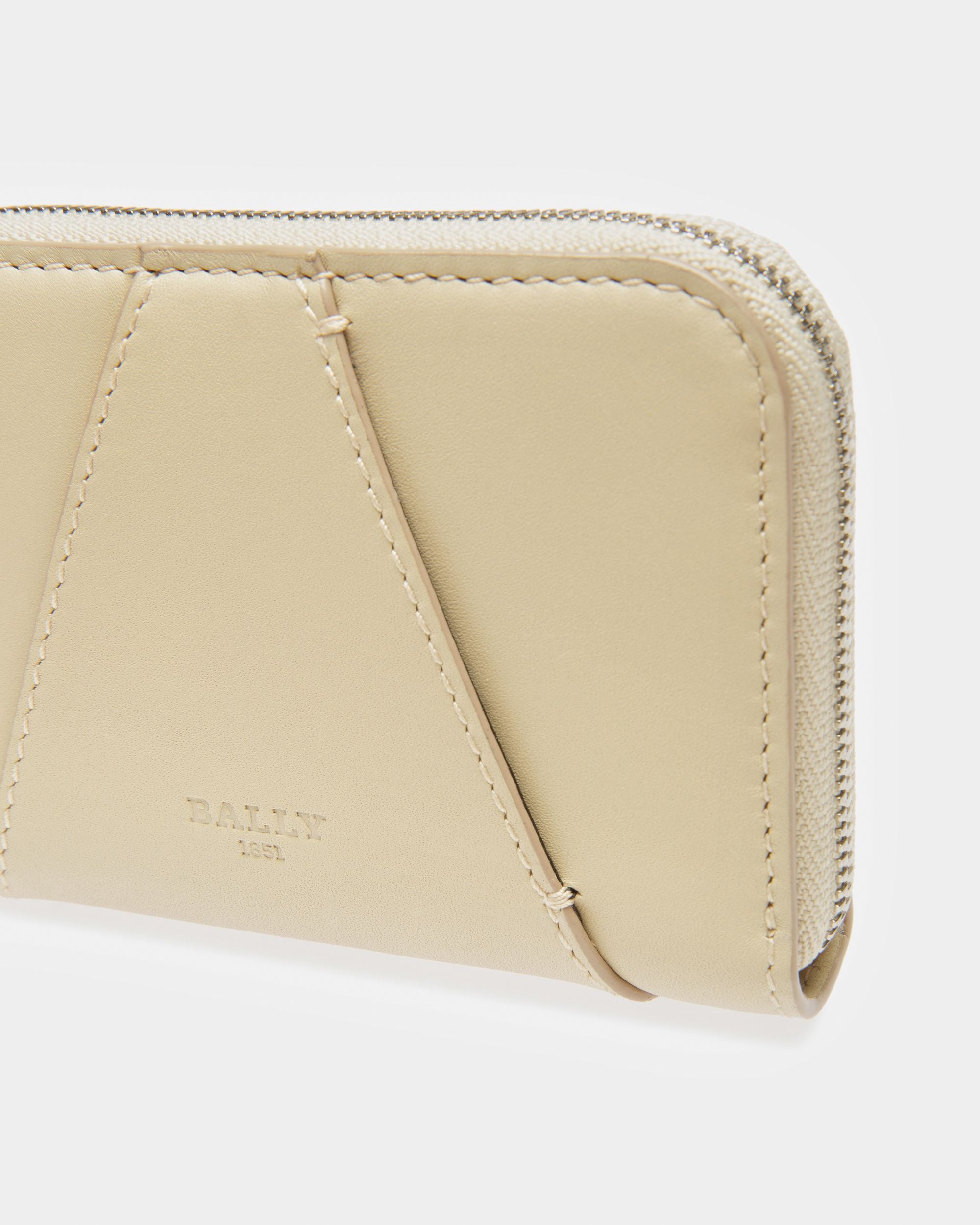 Angye Leather Wallet In Fossil - Women's - Bally - 04