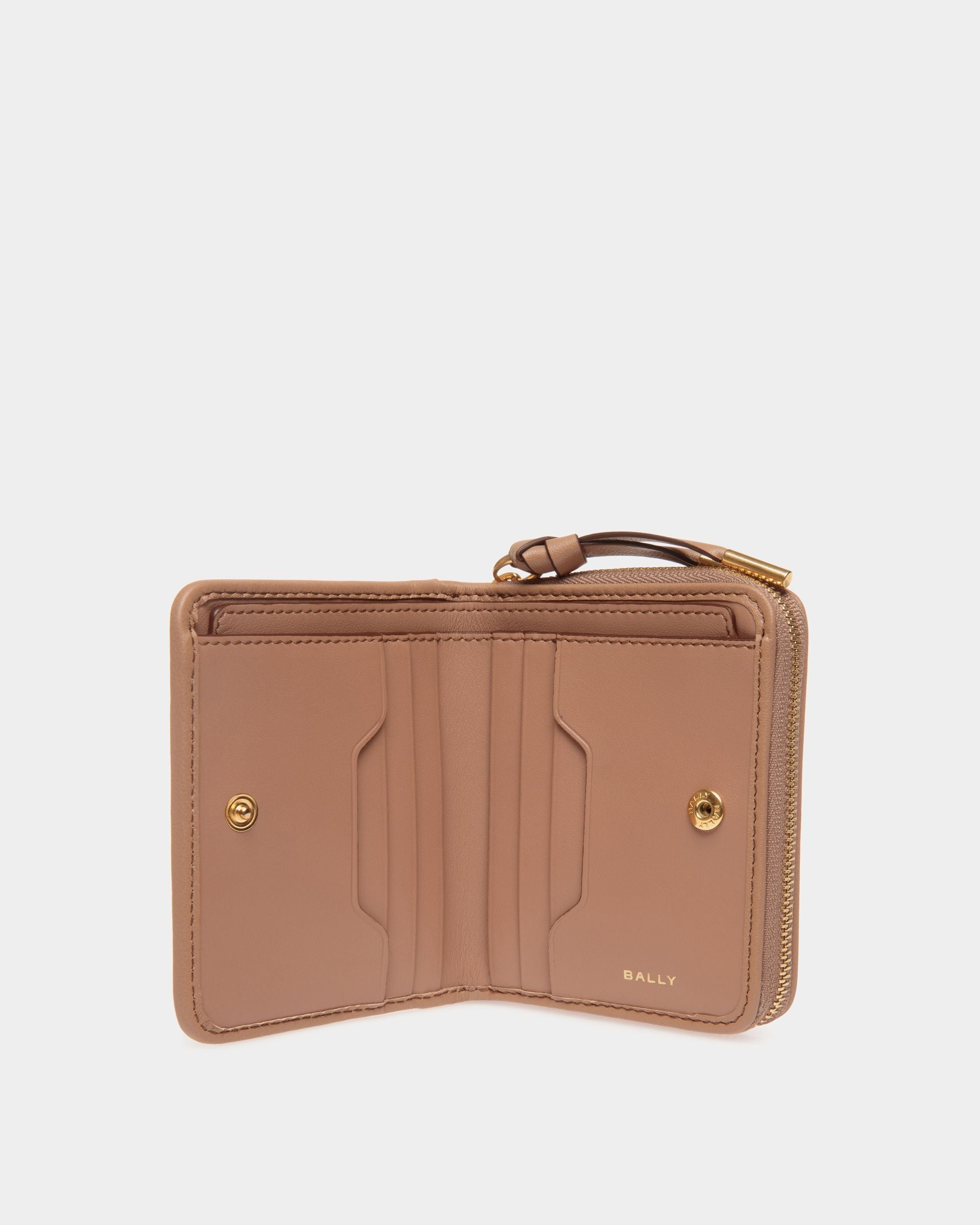 Bally Essential Wallet in Praline Beige Leather - Women's - Bally - 03