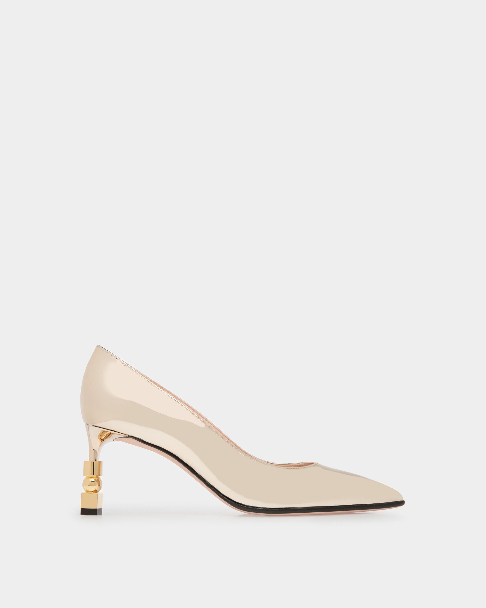 Block Pumps In Gold Fabric - Women's - Bally - 01