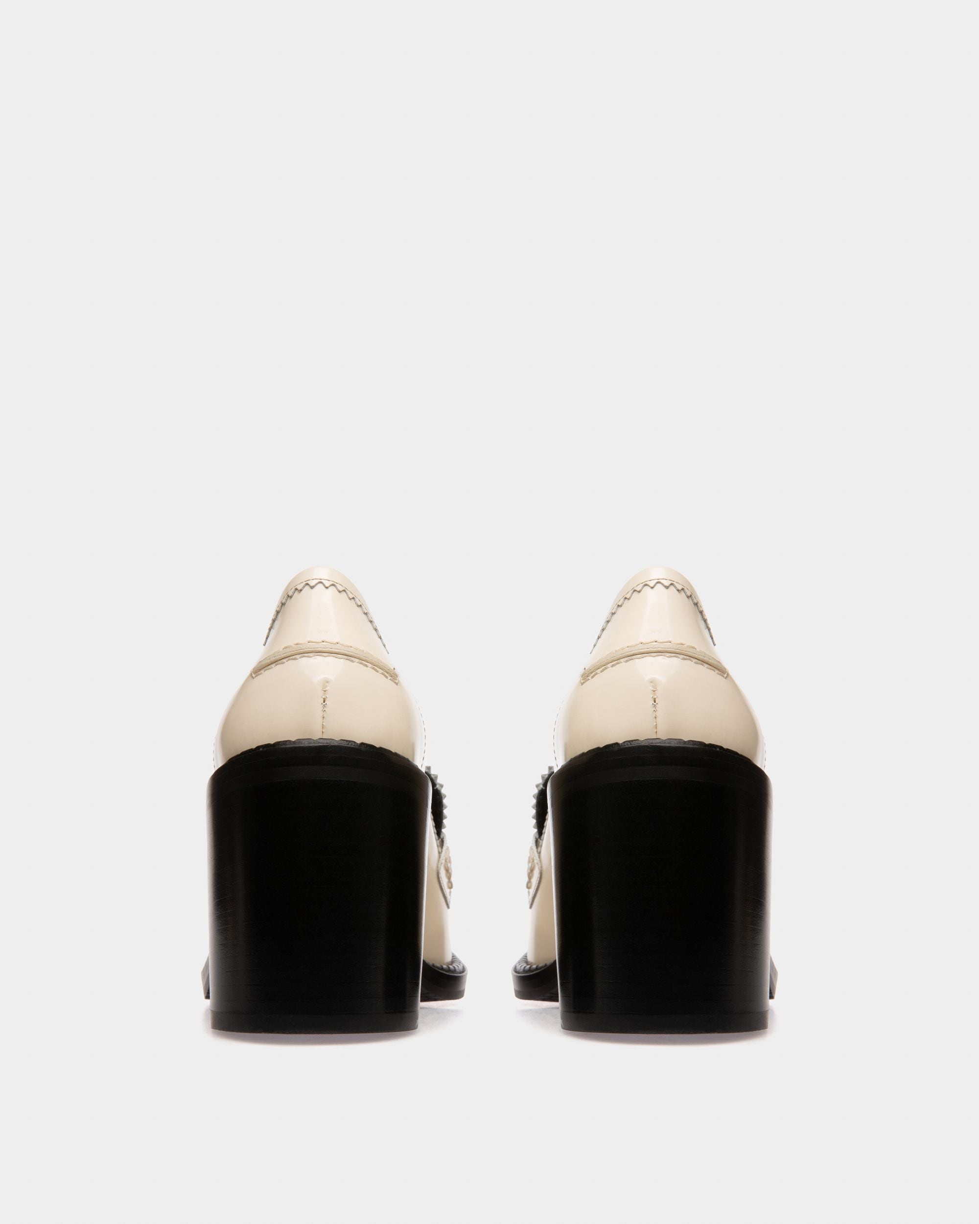 Ellyane Leather Pumps In Bone - Women's - Bally - 04
