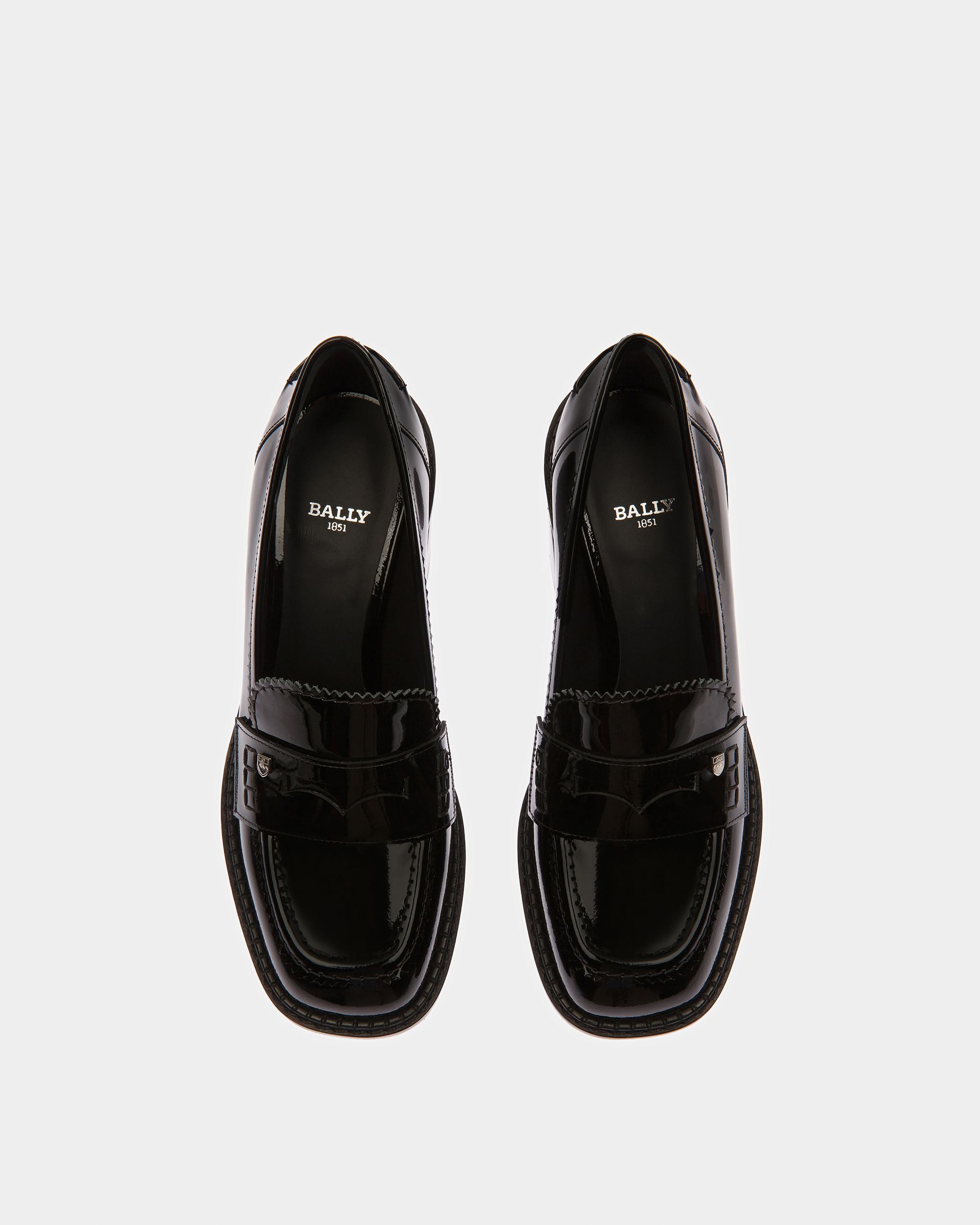 Elly Leather Moccasins In Black - Women's - Bally - 02